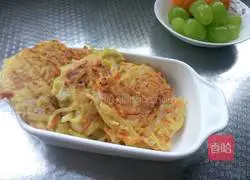 Illustration of how to make carrot and potato cakes 6