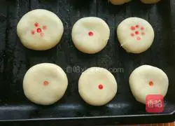 Illustration of how to make flower cake 13