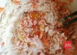 Illustration of how to make carrot and egg pancakes 2