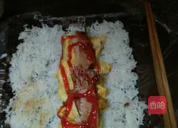 Seaweed sushi for mom ?Illustration of how to do it 4