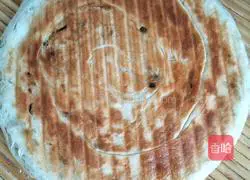 Illustration of how to make scallion pancakes 13