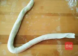 Illustration of how to make salt and pepper flatbread 12