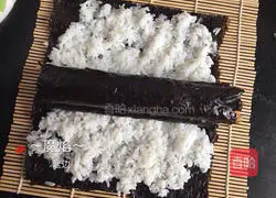 Illustration of how to make sushi 4