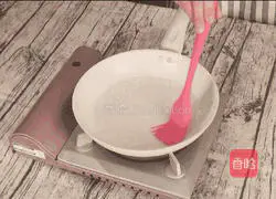 Illustration of how to make potato pancakes for babies over 2 years old 8