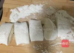 Illustration of how to make homemade pancakes 5