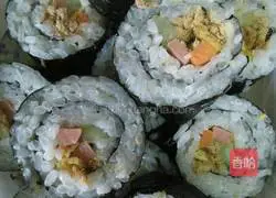 Illustration of how to make hand-rolled sushi 4