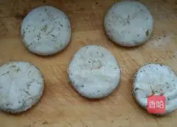 Illustration of how to make pancakes 13