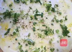 Illustration of making homemade scallion pancake 3