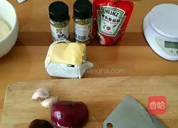 Thin-bottom ham pizza recipe 4