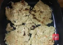 Illustration of how to make potato pancakes 5