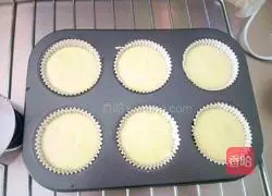 Lemon Sponge Cupcake Recipe Illustration 17