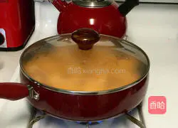 Golden Pancake Recipe Illustration 2