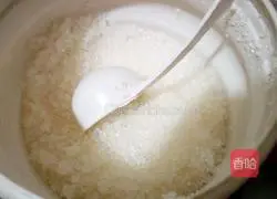 Illustration of how to bake cakes at the electric cake stall 3