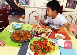 Fancy Pumpkin Cake Recipe Illustration 11