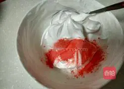 Illustration of how to make creamy fruit cake without a spatula 6