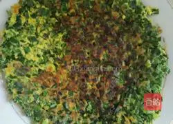 Illustration of how to make chive egg pancake 6