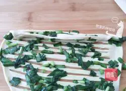 Illustration of how to make leek slices 7