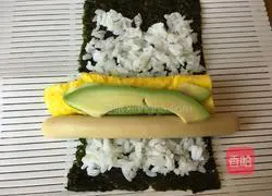 Illustration of how to make fried sushi 5