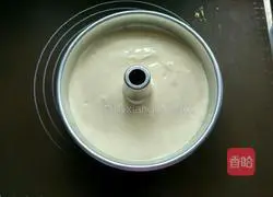 八inch Illustration of how to make fresh milk chiffon cake 17