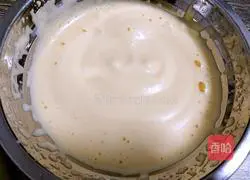 Illustration of how to make banana muffins 9