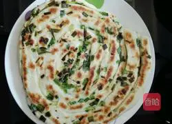 Illustration of how to make homemade scallion pancakes with bread machine 9