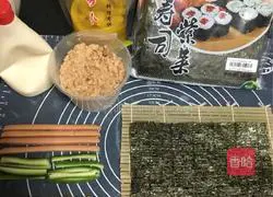 Illustration of how to make sushi 1