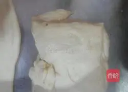 Golden Spicy Cake Recipe Illustration 1