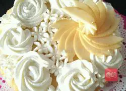 Illustration of how to make cream cake 17