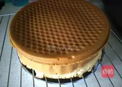 Illustration of how to make fruit cream cake 1