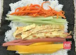 Illustration of how to make sushi 12