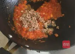 Illustration of how to make pancake roll pasta sauce 6