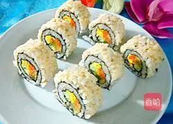 Illustration of how to make fancy sushi 12