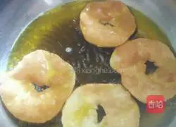 Shaanxi Illustration of how to make fried cakes 2