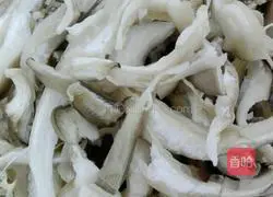 Illustration of how to make mushroom egg pancake 1