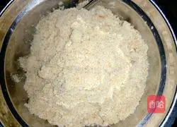 Illustration of how to make small pumpkin cake 6