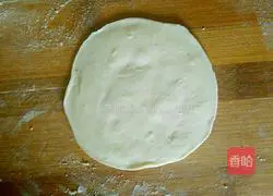 Illustration of making black sesame sugar cake 5