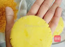 Snowflake Pumpkin Cake Recipe Illustration 7