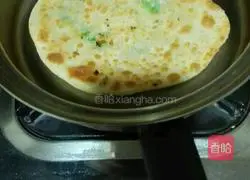 Illustration of how to make scallion pancakes 11