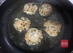 Illustration of how to make pan-fried pork cakes 7