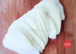 Illustration of how to make spiced potato cakes 2