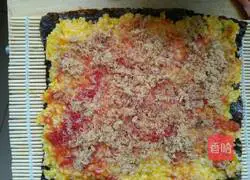 Illustration of how to make pumpkin and meat floss sushi 5