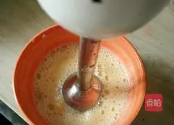 Banana Egg Pancake Illustration of how to do it 2