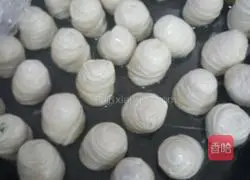 Illustration of how to make shredded radish cake 6