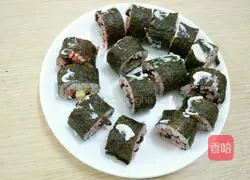 Illustration of how to make red bean sushi 6