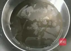 Illustration of how to make leek cake 2