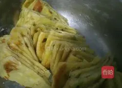 Illustration of how to make pancakes 9