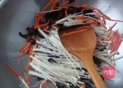 Illustration of how to make egg sandwich 4