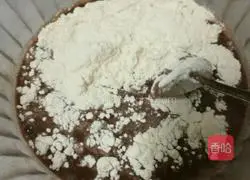 Cocoa Waffles Recipe Illustration 2