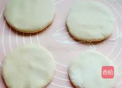 Illustration of how to make sugar cake 10