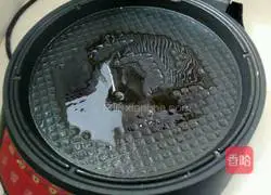 How to make salt and pepper scallion pancakes Illustration 14